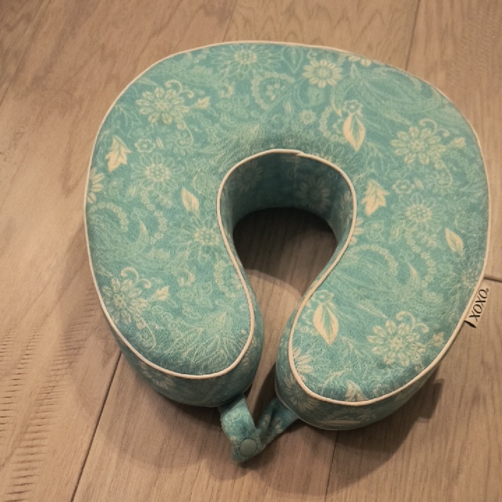 Neck Pillow